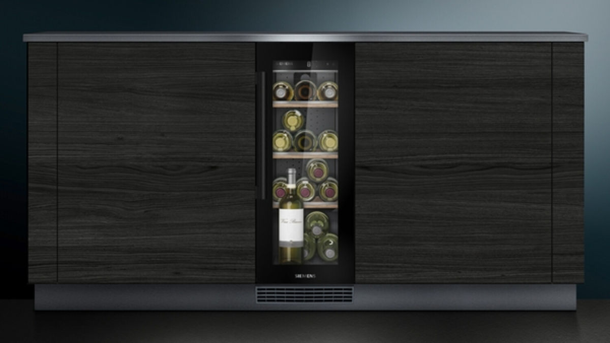 Siemens KU20WVHF0 Weinkühlschrank schwarz EEK:F
